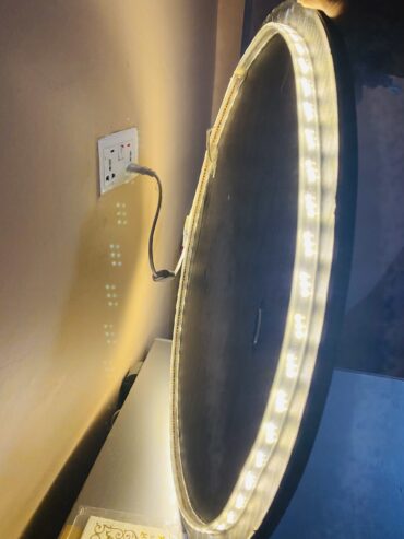 Round Mirrors LED light