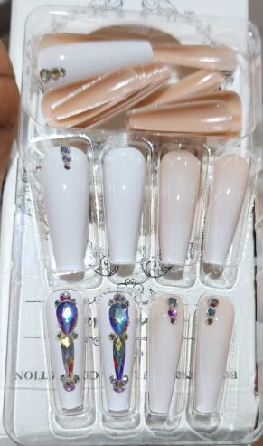More Press on nails