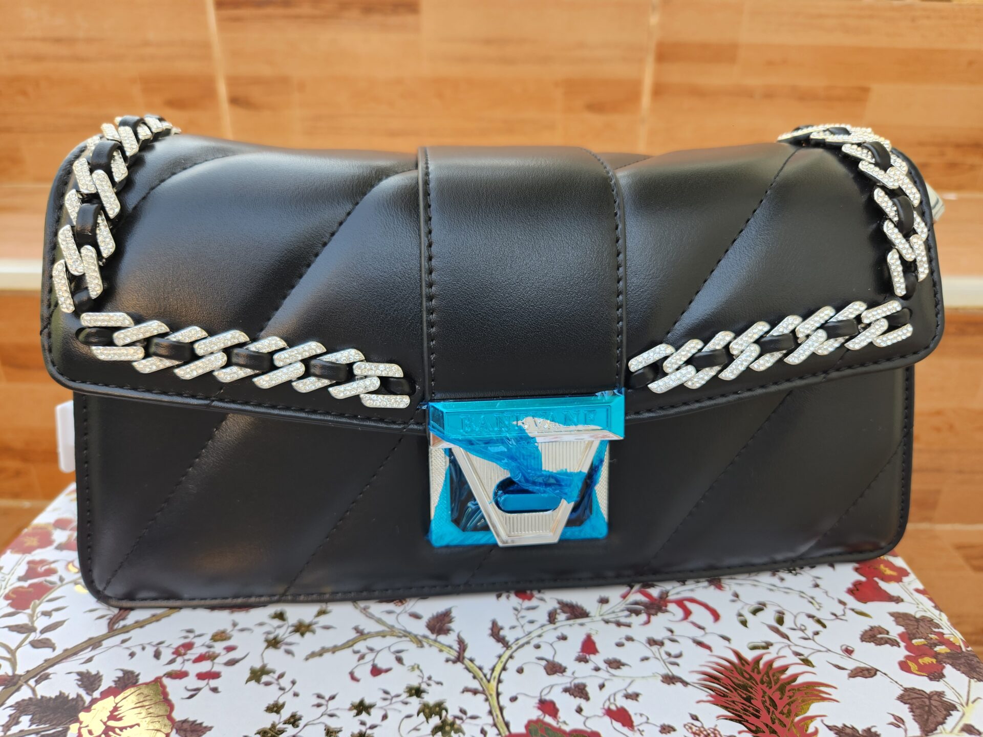 Quality Black Ladies leather stock bag